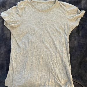 Basic grey t shirt